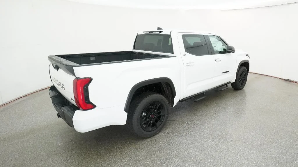 New 2026 Ice Cap Toyota SR5 image 33
