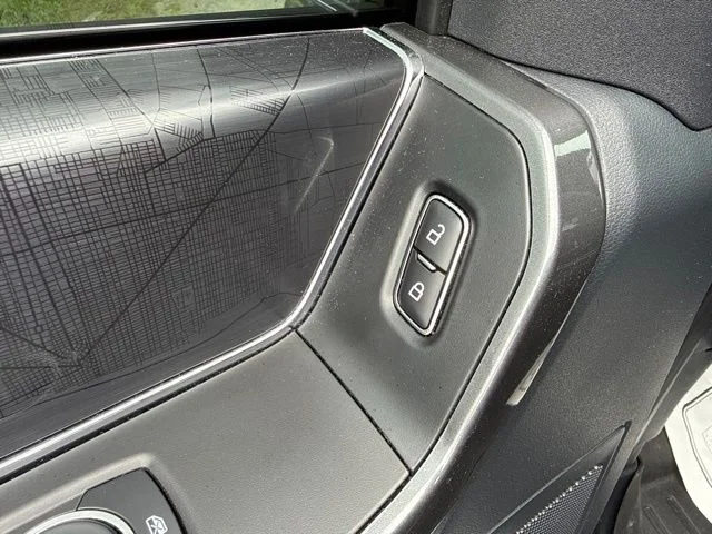 Used 2023 Silver Ford XLT image 28