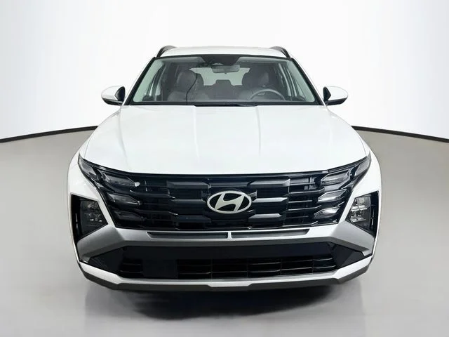 Used 2026 White Pearl Hyundai SEL image 2