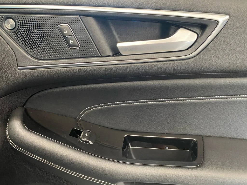 Used 2020 Gray Ford Titanium image 15