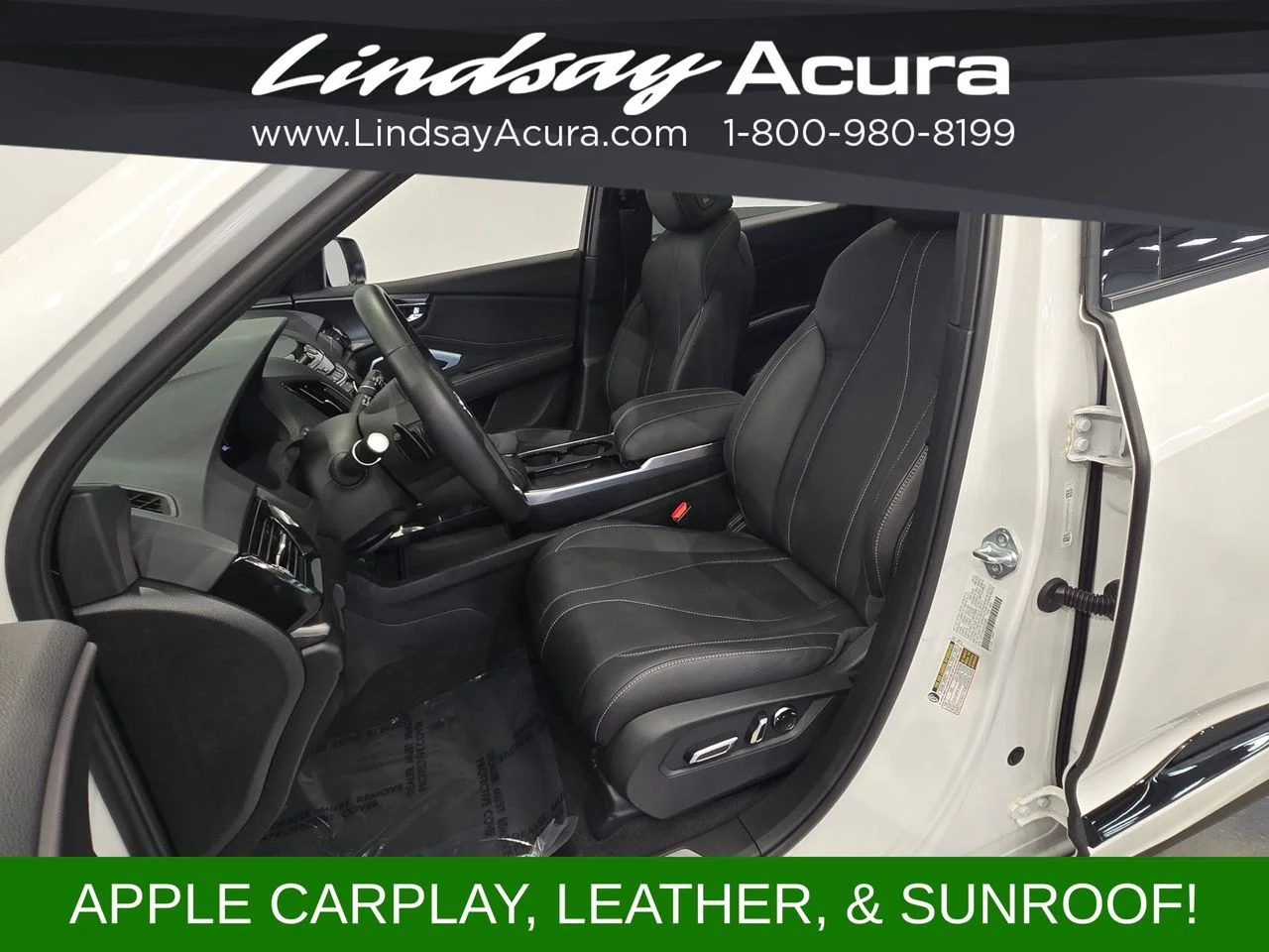 Used 2025 Platinum White Pearl Acura Base image 12