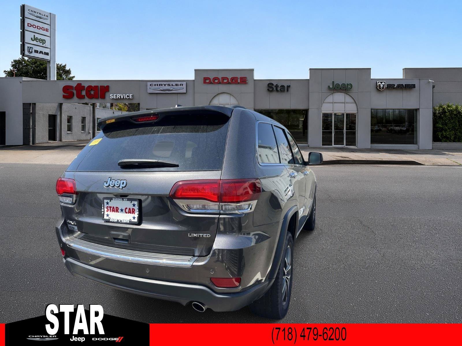 Used 2021 Granite Crystal Metallic Clearcoat Jeep Limited image 8
