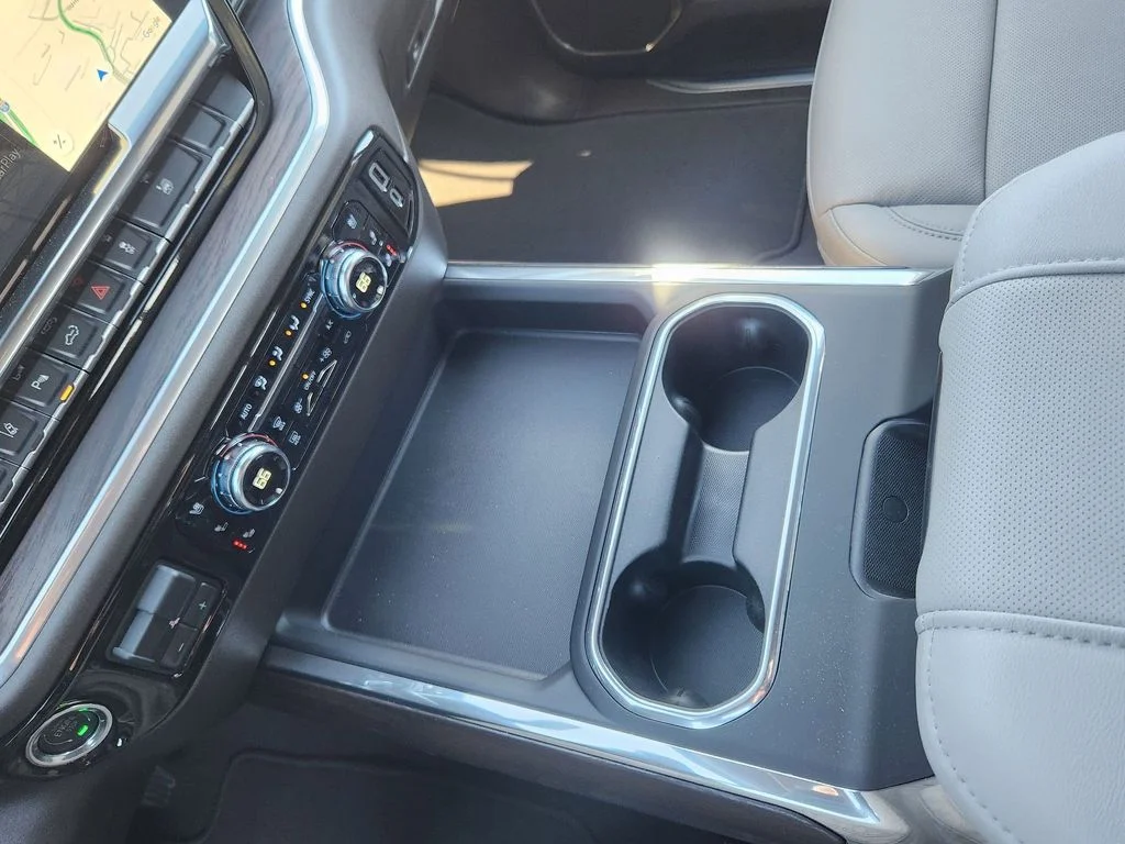 2026 GMC Sierra 3500HD SLT - Photo 24