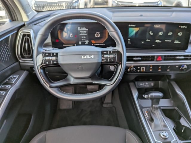 New 2026 Gray Kia LX image 18