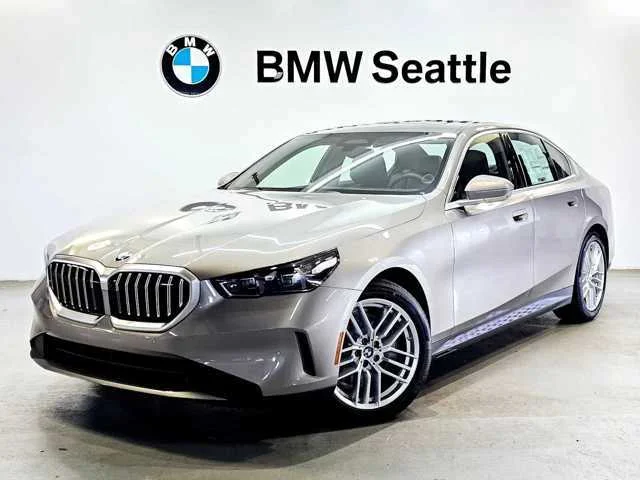 Certified Used 2025 Oxide Grey Met BMW xDrive image 1