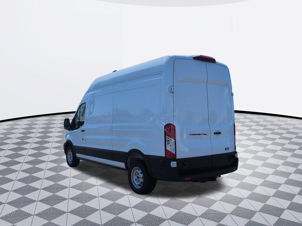 New 2026 Oxford White Ford Cargo Van image 33