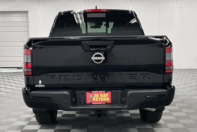 New 2026 Super Black Nissan SV image 5