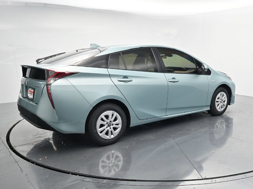 Used 2017 Beige Toyota Two image 8