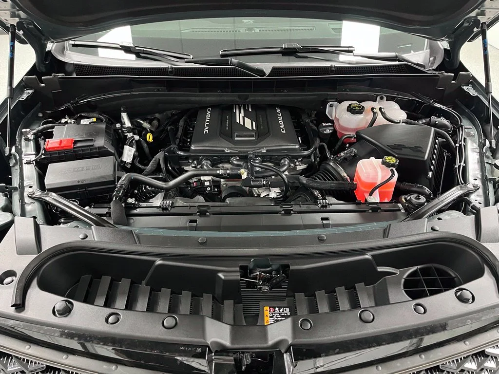 Used 2026 Green Cadillac V-Series image 69