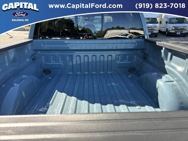 Used 2023 Blue Ford XLT image 16