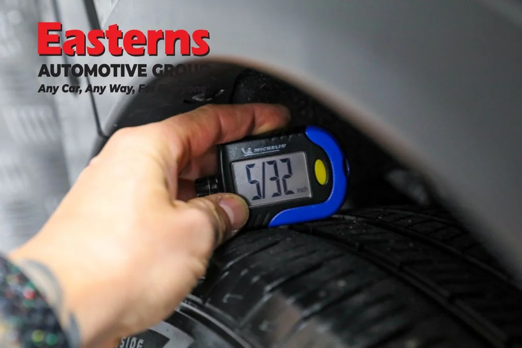 Used 2019 Gray Nissan SV image 25