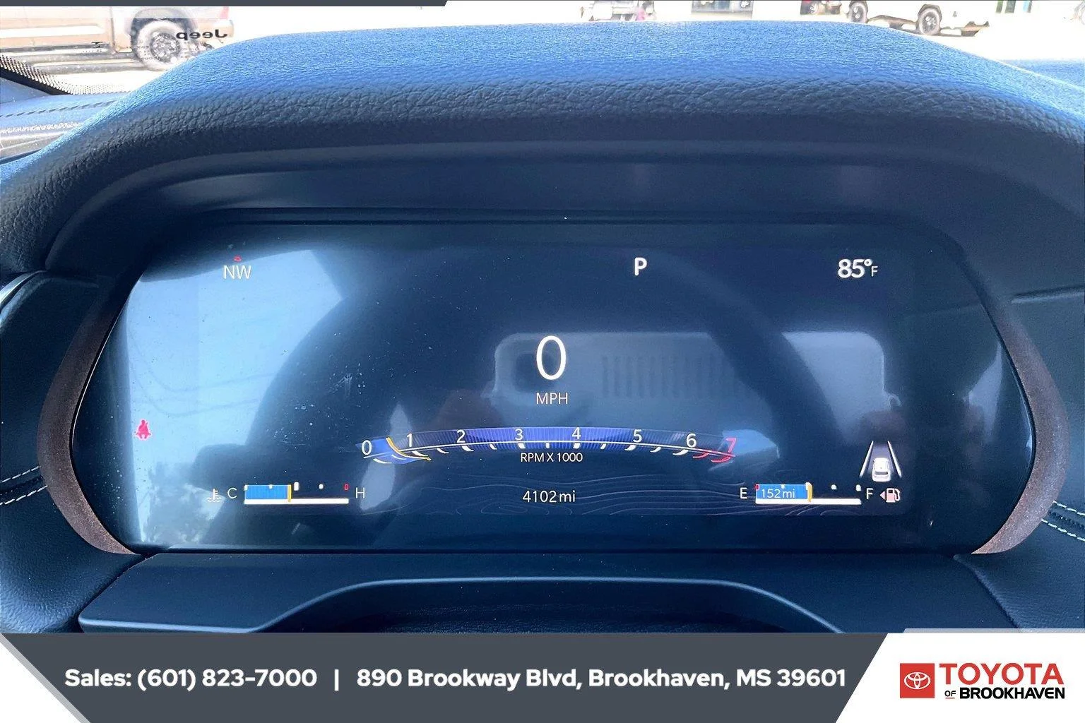 Used 2025 Silver Zynith Jeep Altitude X image 14