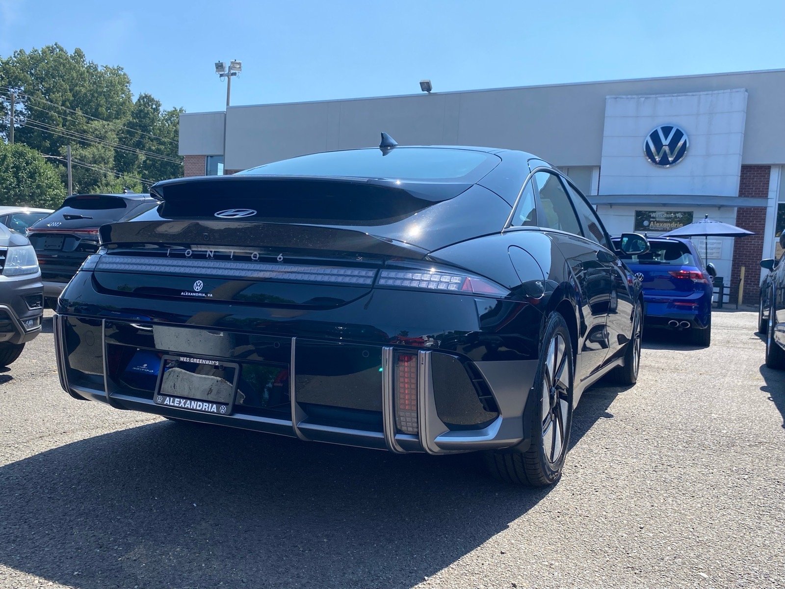 Used 2024 Hyundai IONIQ 6 SE with VIN KMHM24AC8RA075530 for sale in Alexandria, VA