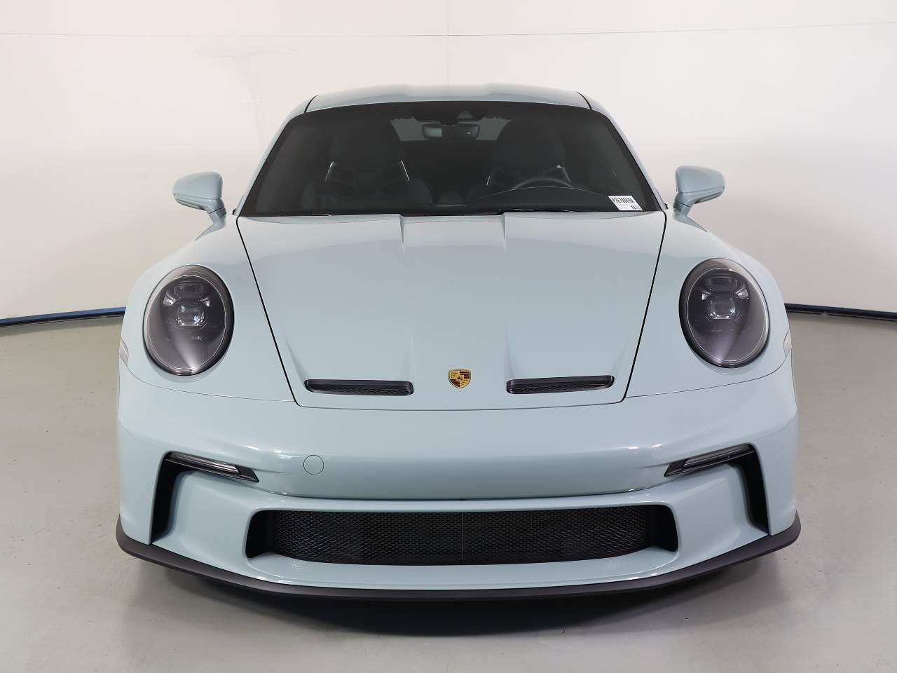 Certified Used 2024 Shade Green Metallic Porsche S/T image 10