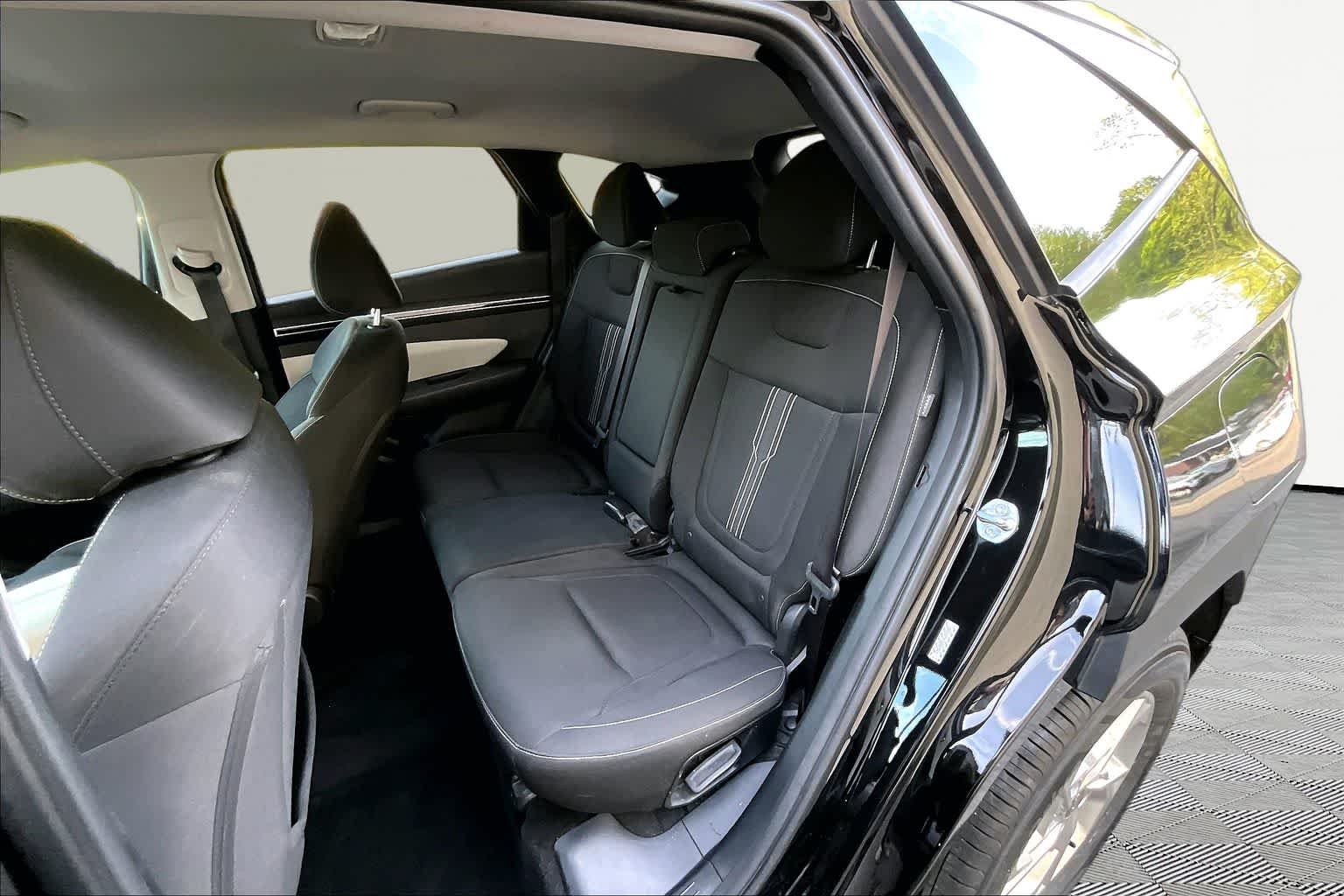 Used 2024 Black Pearl Hyundai SEL image 19