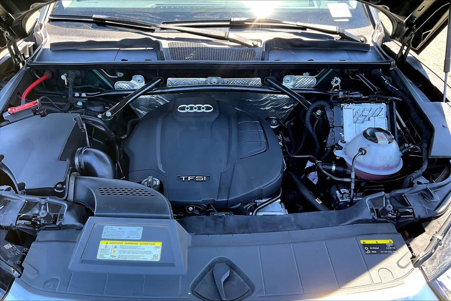 Used 2018 Azores Green Metallic Audi Prestige image 31