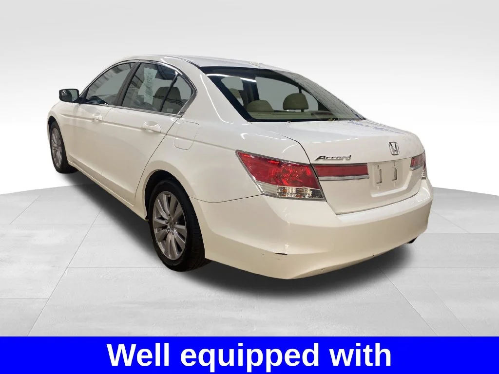 Used 2012 White Honda EX-L image 3