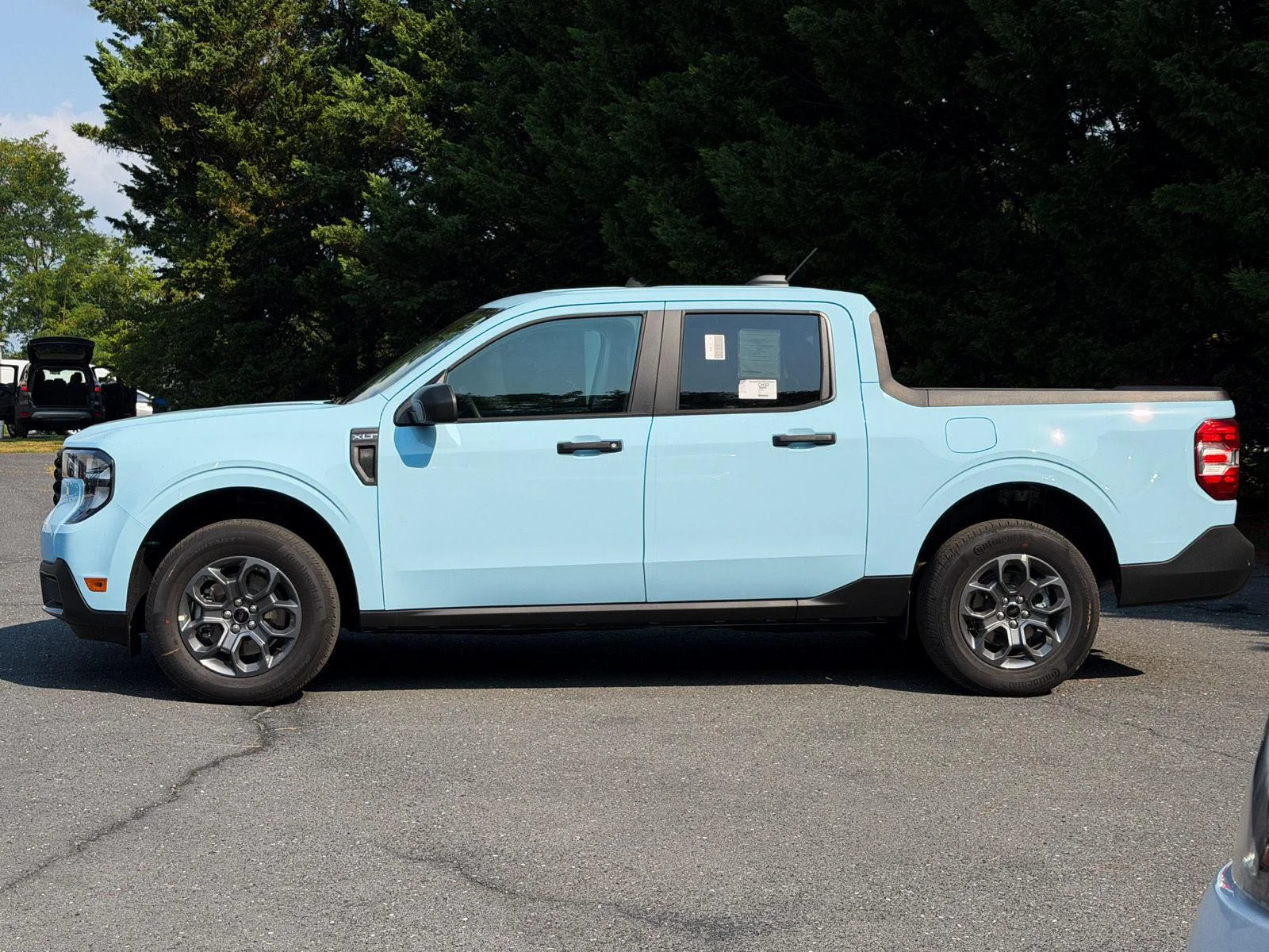 New 2026 Light Blue Ford XLT image 3
