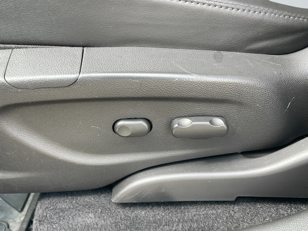 Used 2019 Black Buick Preferred image 18
