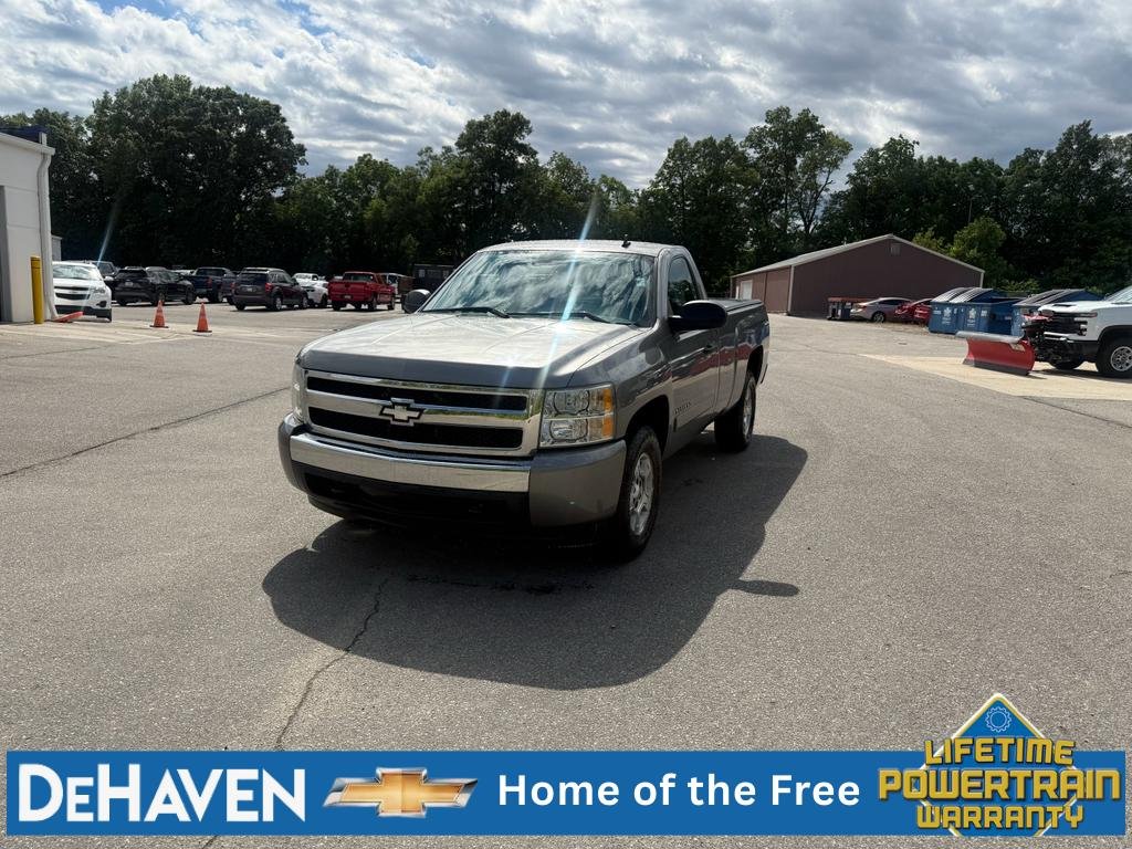 Used 2008 GRAYSTONE METALLIC Chevrolet LT w/1LT image 1