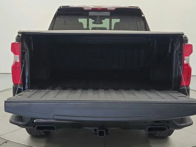 Used 2026 Black Chevrolet High Country image 37