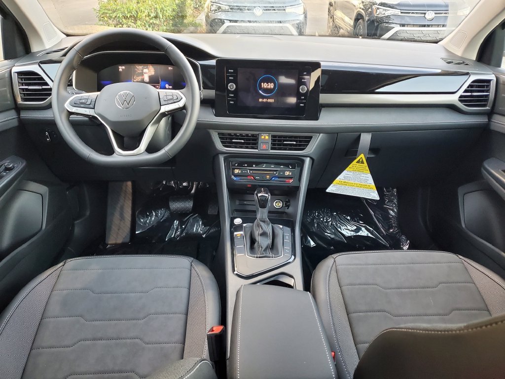 New 2026 Black Volkswagen 1.5T SE Black image 6