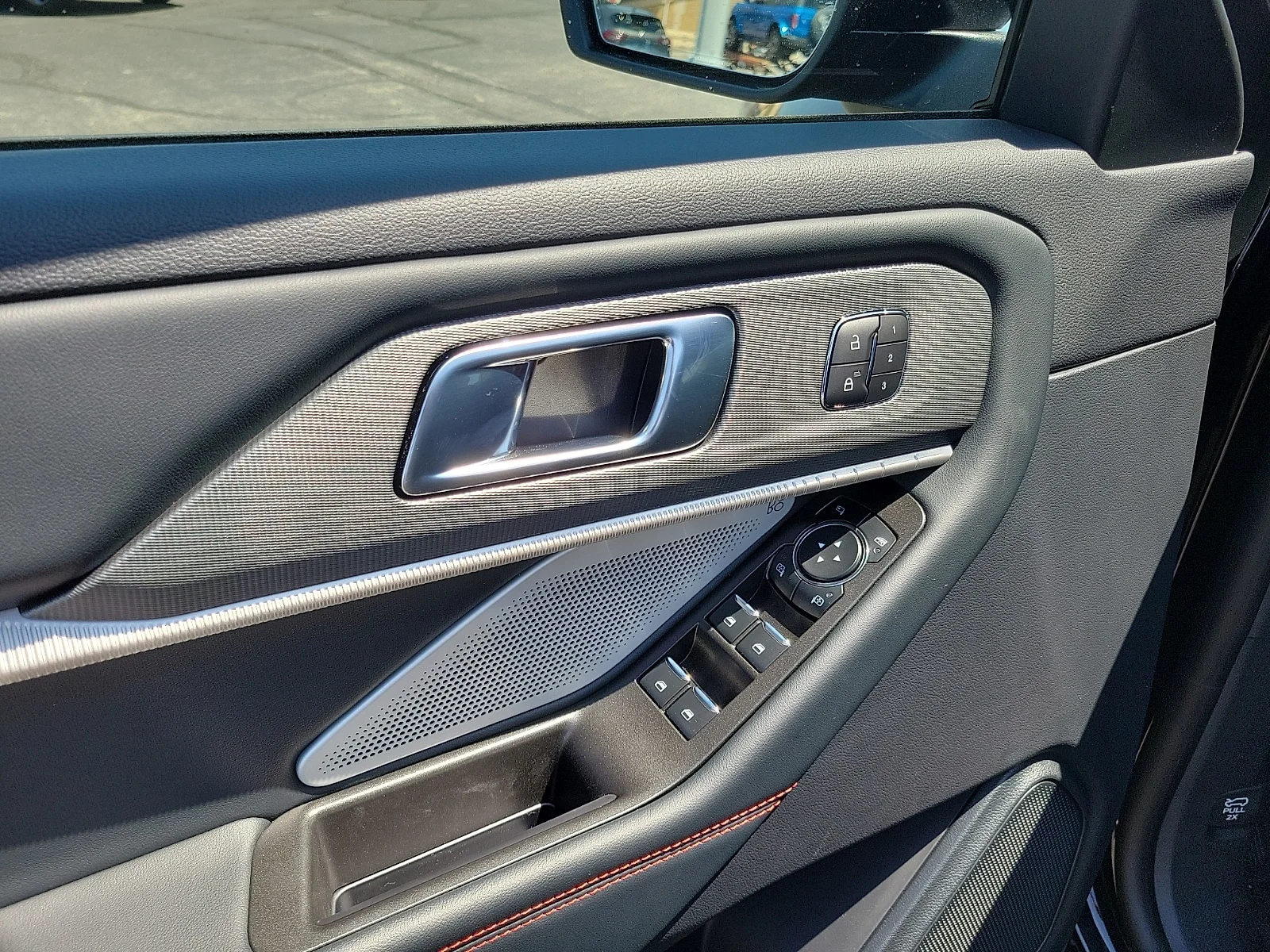 New 2026 Agate Black Metallic Ford ST image 11