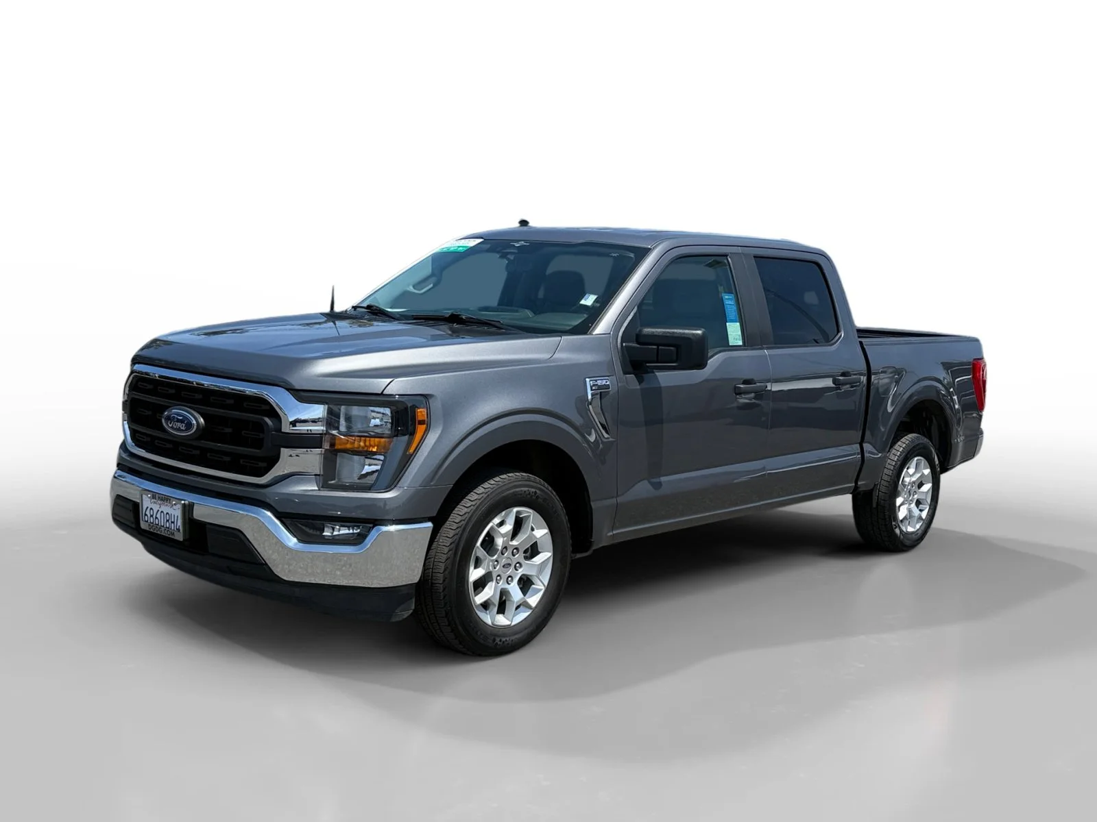 2023 Ford F-150 XLT SuperCrew 5-1/2 Box's photo