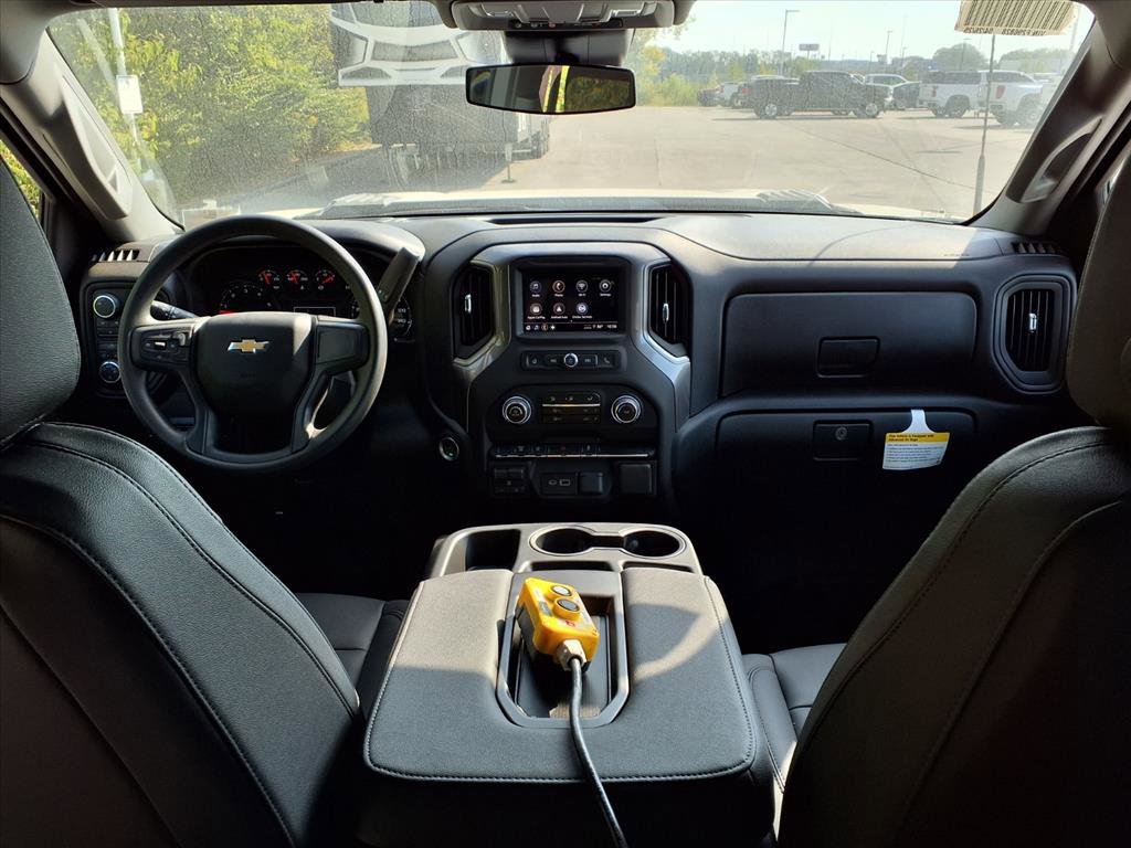 2025 Chevrolet Silverado 3500 HD Work Truck - Photo 6