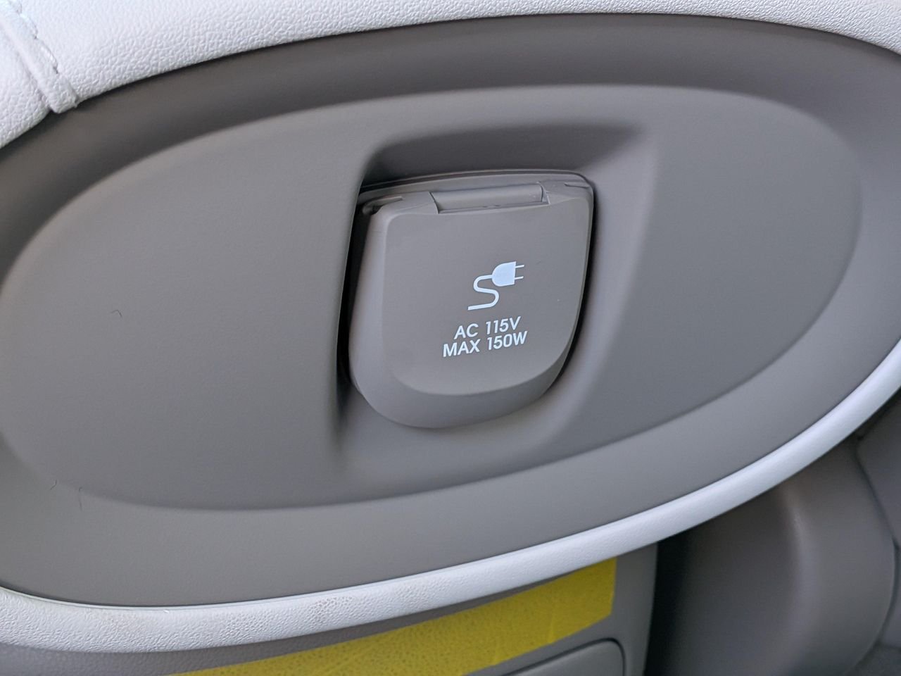 New 2027 Creamy White Pearl Hyundai Limited AWD image 15