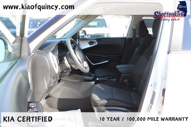Used 2024 White_pearl Kia LX image 10