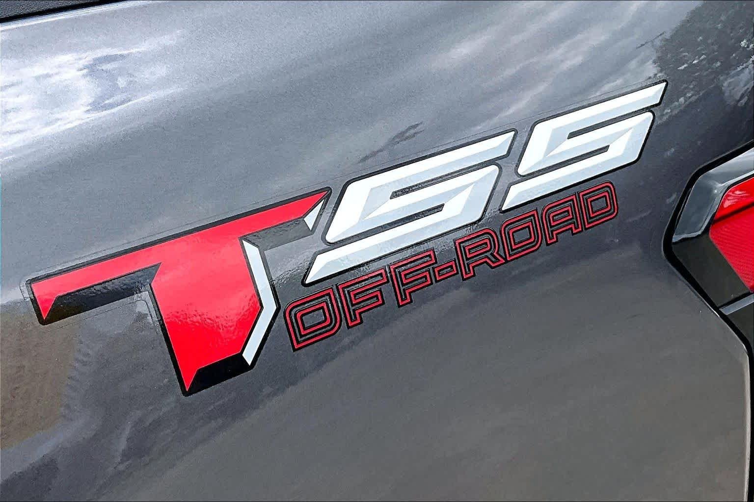 Used 2023 Magnetic Gray Metallic Toyota SR5 image 18