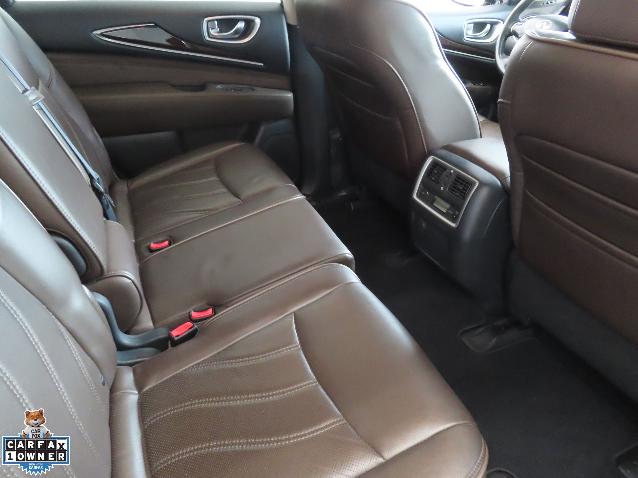 Used 2014 Black INFINITI Base image 24