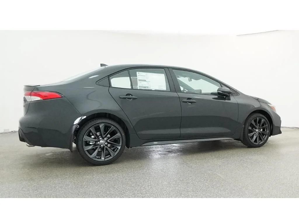 Used 2026  Toyota SE image 29