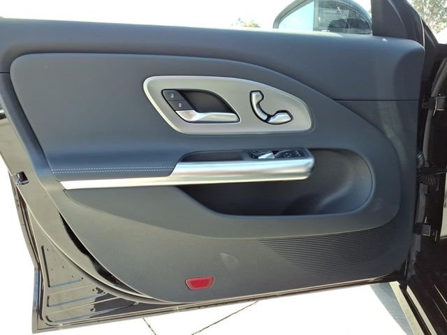 New 2027 Black Mercedes-Benz  image 12