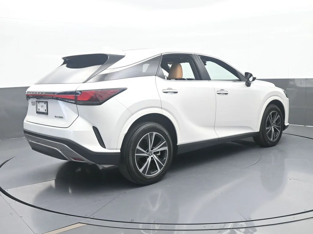 Used 2025 White Pearl Lexus 350 image 6