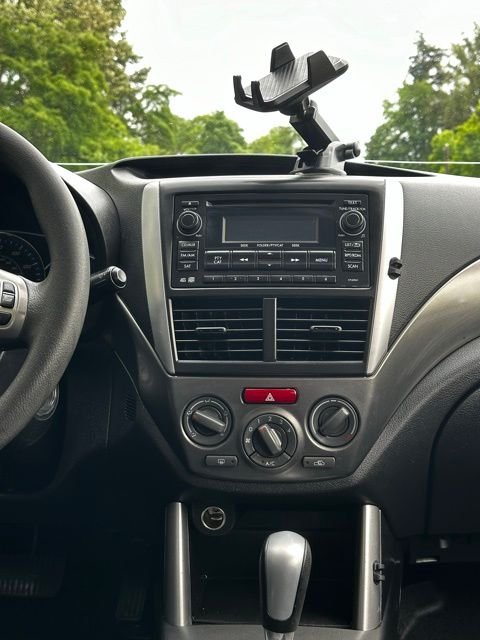 Used 2013 Obsidian Black Pearl Subaru 2.5X image 27