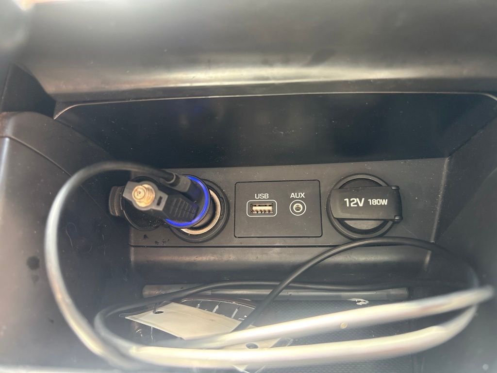 Used 2017 Black Hyundai Limited image 28