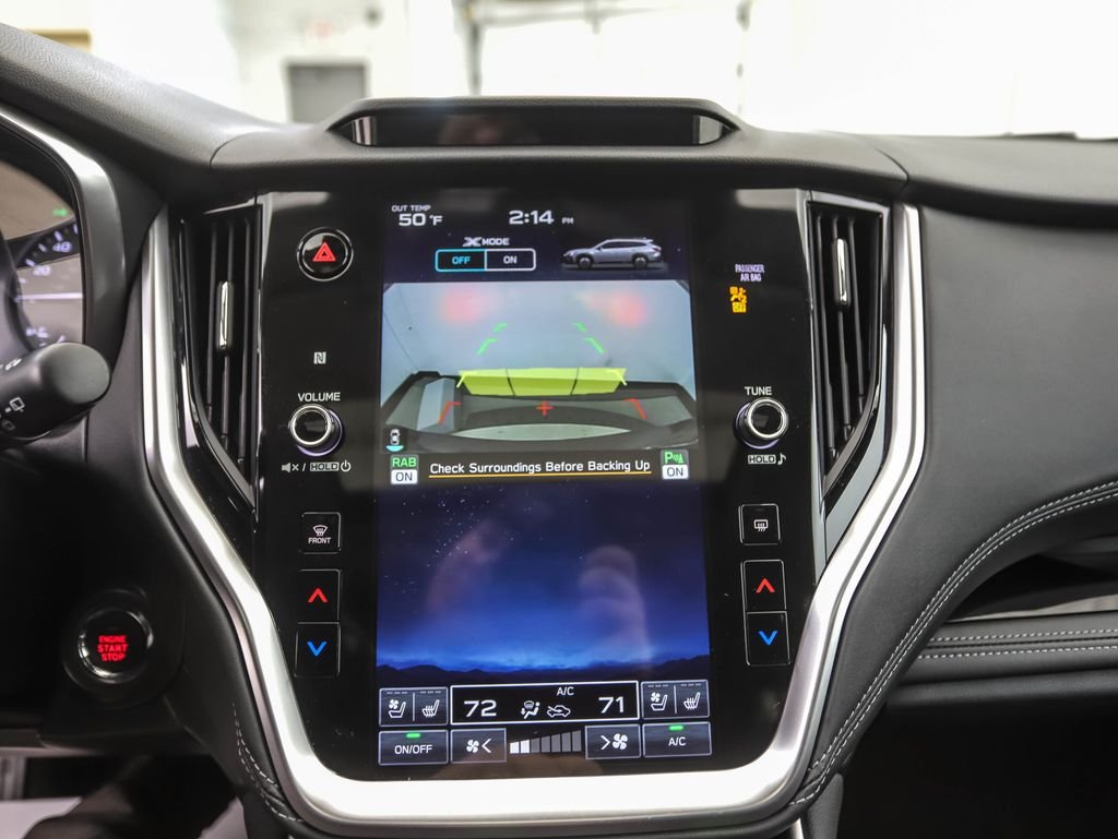 Used 2023  Subaru  image 16