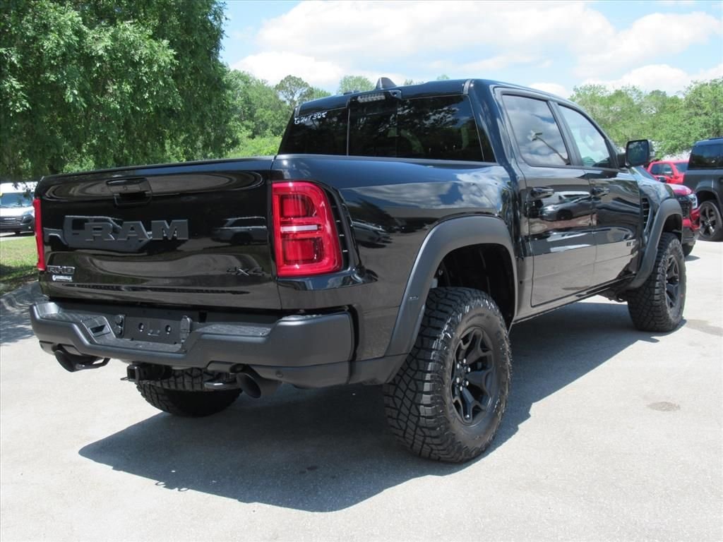 New 2026 Diamond Black Crystal Pearl-Coat Exterior Paint RAM RHO image 7
