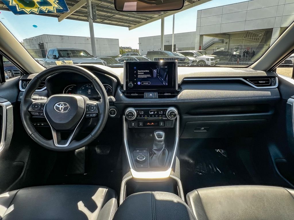 Used 2024 Silver Toyota XLE Premium image 12