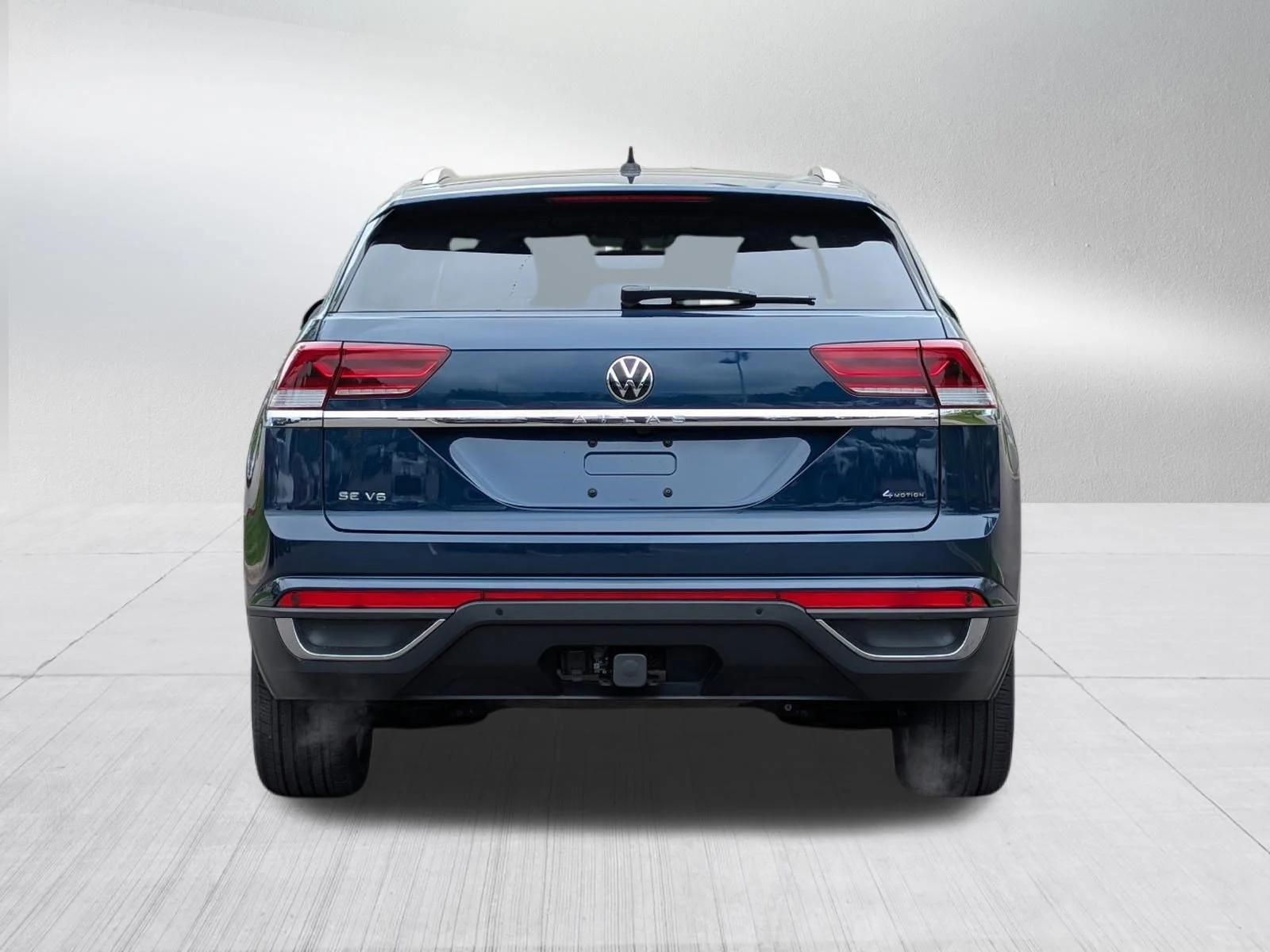 Certified Used 2023 Tourmaline Blue Metallic Volkswagen 3.6L V6 SE w/Technology image 6