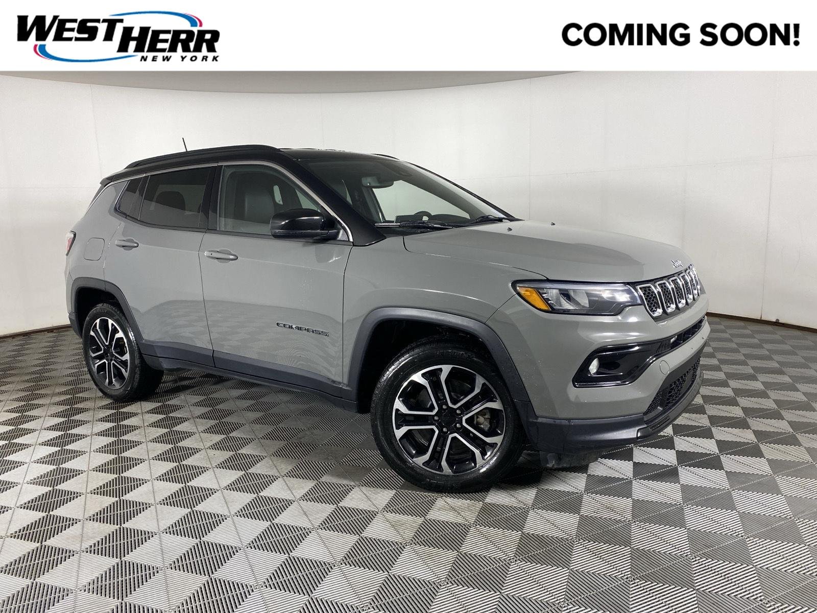 Used 2024 Sting-Gray Clearcoat Jeep Limited image 1
