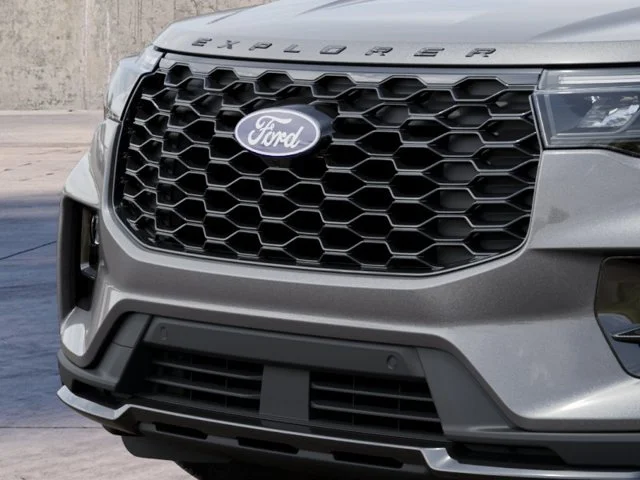 New 2027 Gray Metallic Ford ST-Line image 17