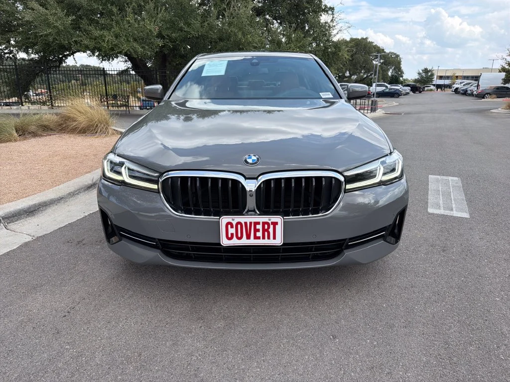 Used 2021 Gray BMW 530i image 2