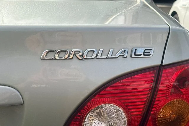 Used 2003  Toyota CE image 7