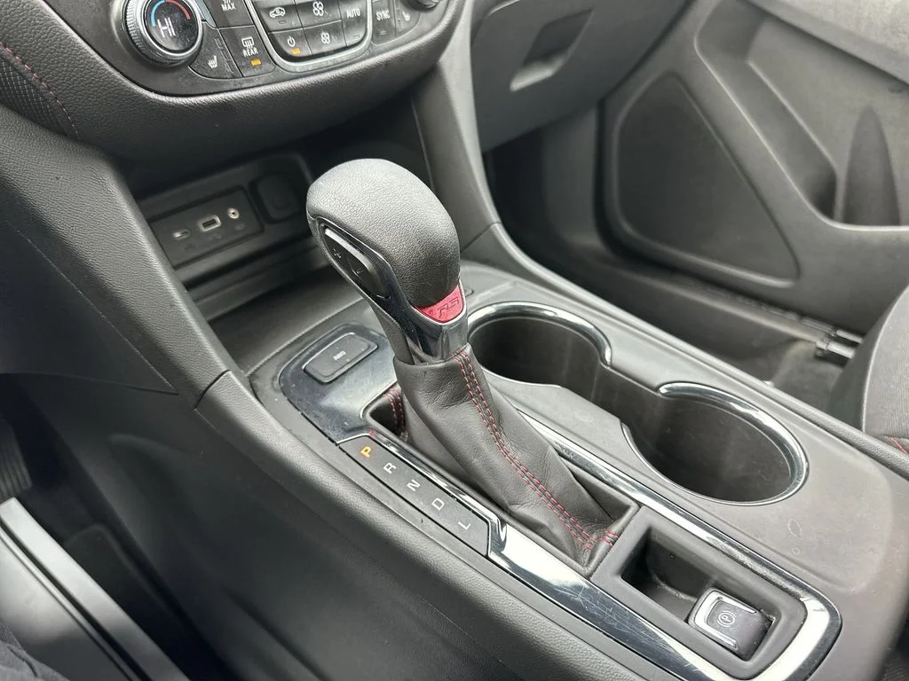 Used 2024 Blue Chevrolet RS image 19