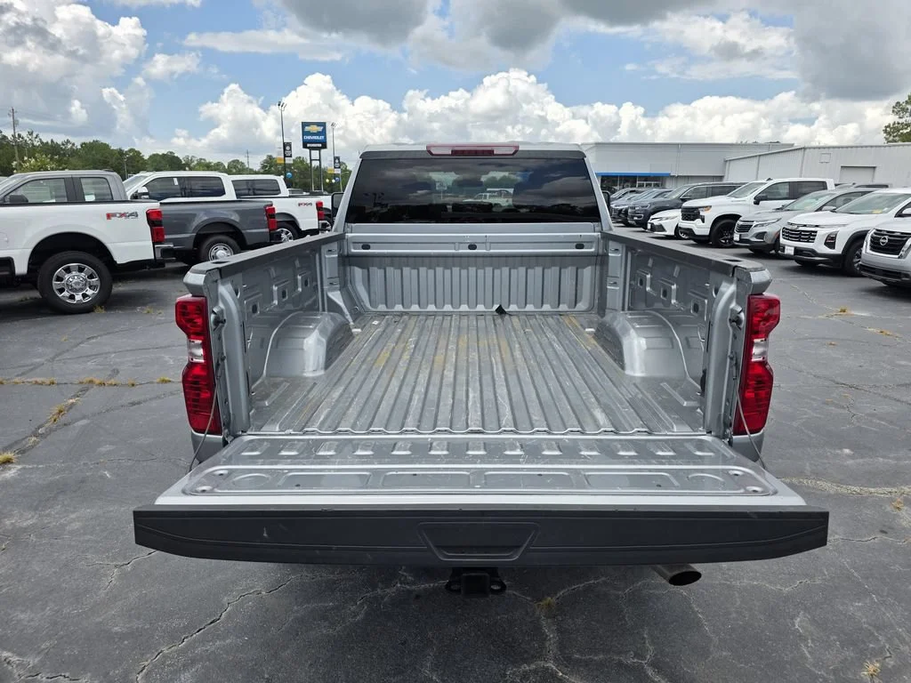 Used 2025 Sterling Gray Metallic Chevrolet LT image 12