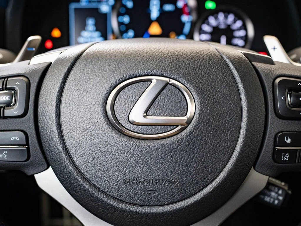 2024 Lexus RC F - Photo 24