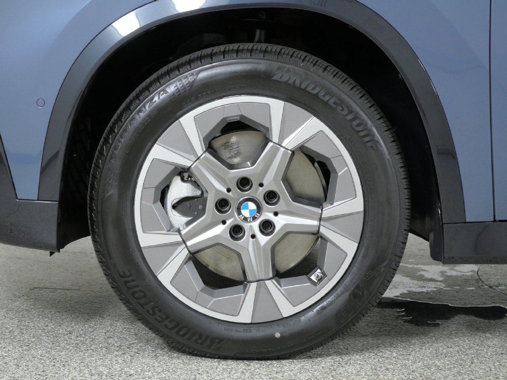 New 2027 Storm Bay Metallic BMW xDrive28i image 16